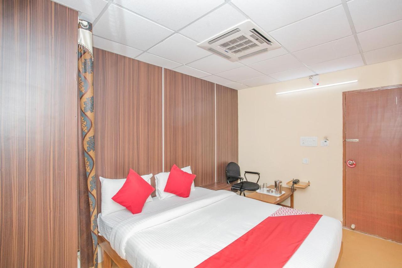 Oyo 10291 Sri Venkatadri Residency Hotel Bangalore Exterior foto