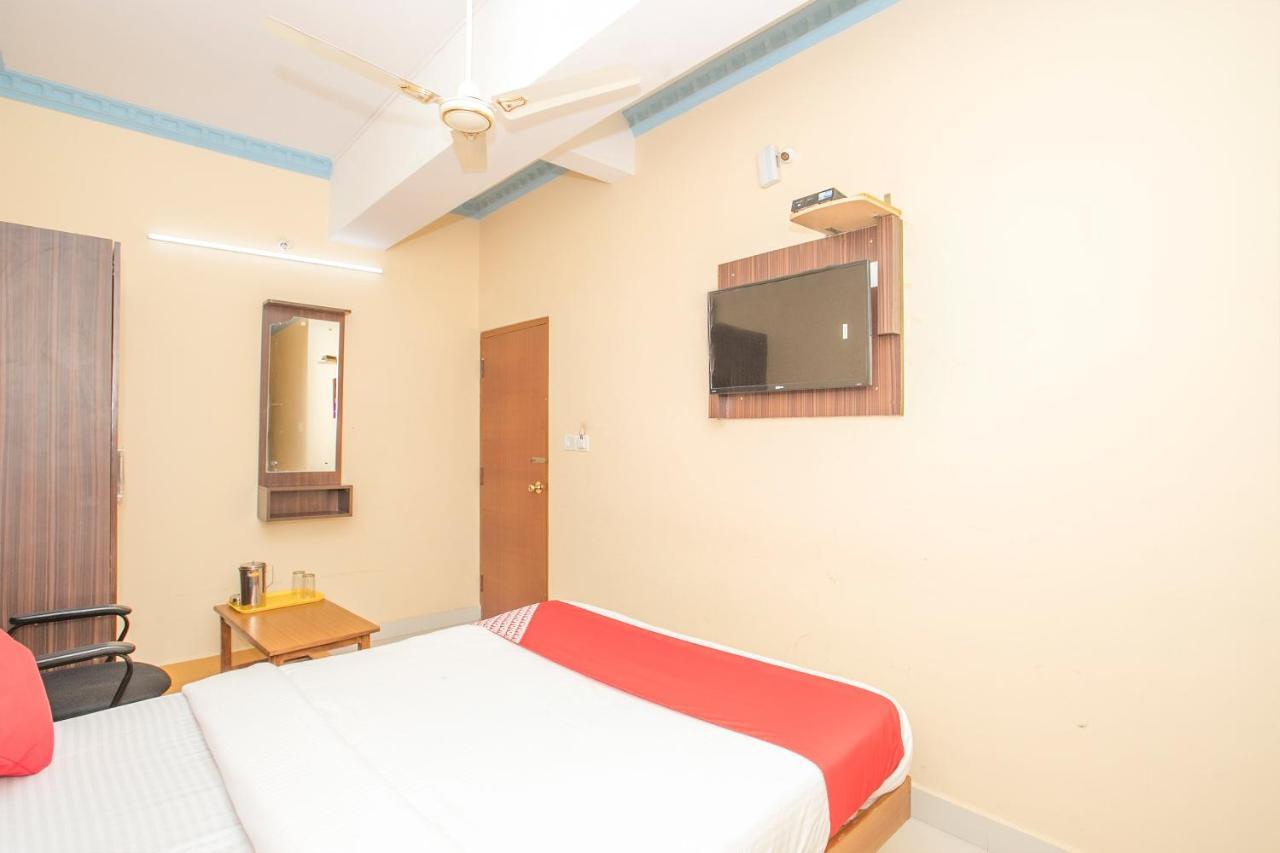 Oyo 10291 Sri Venkatadri Residency Hotel Bangalore Exterior foto